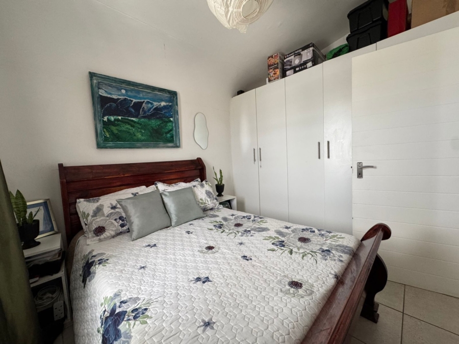 2 Bedroom Property for Sale in The Connifers Western Cape